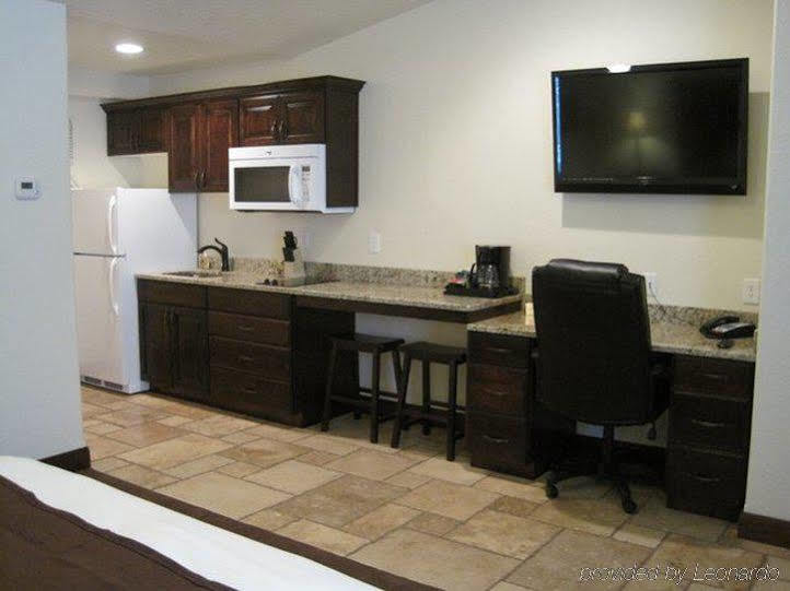 Winterton Suites Williston Exterior photo